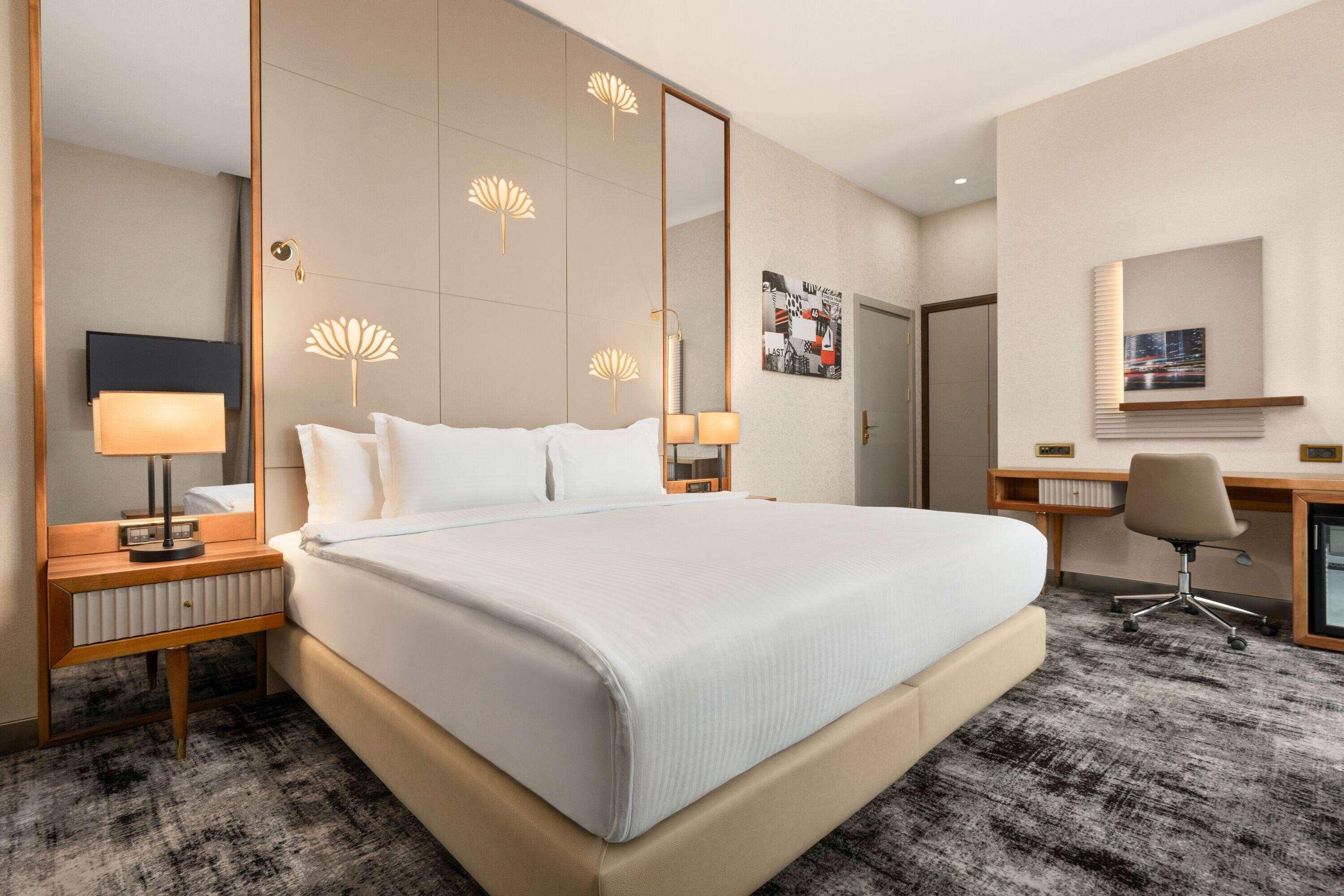 ทริป บาย วินด์แฮม อิสตันบูล ทอปกาปิ Hotel ภายนอก รูปภาพ
