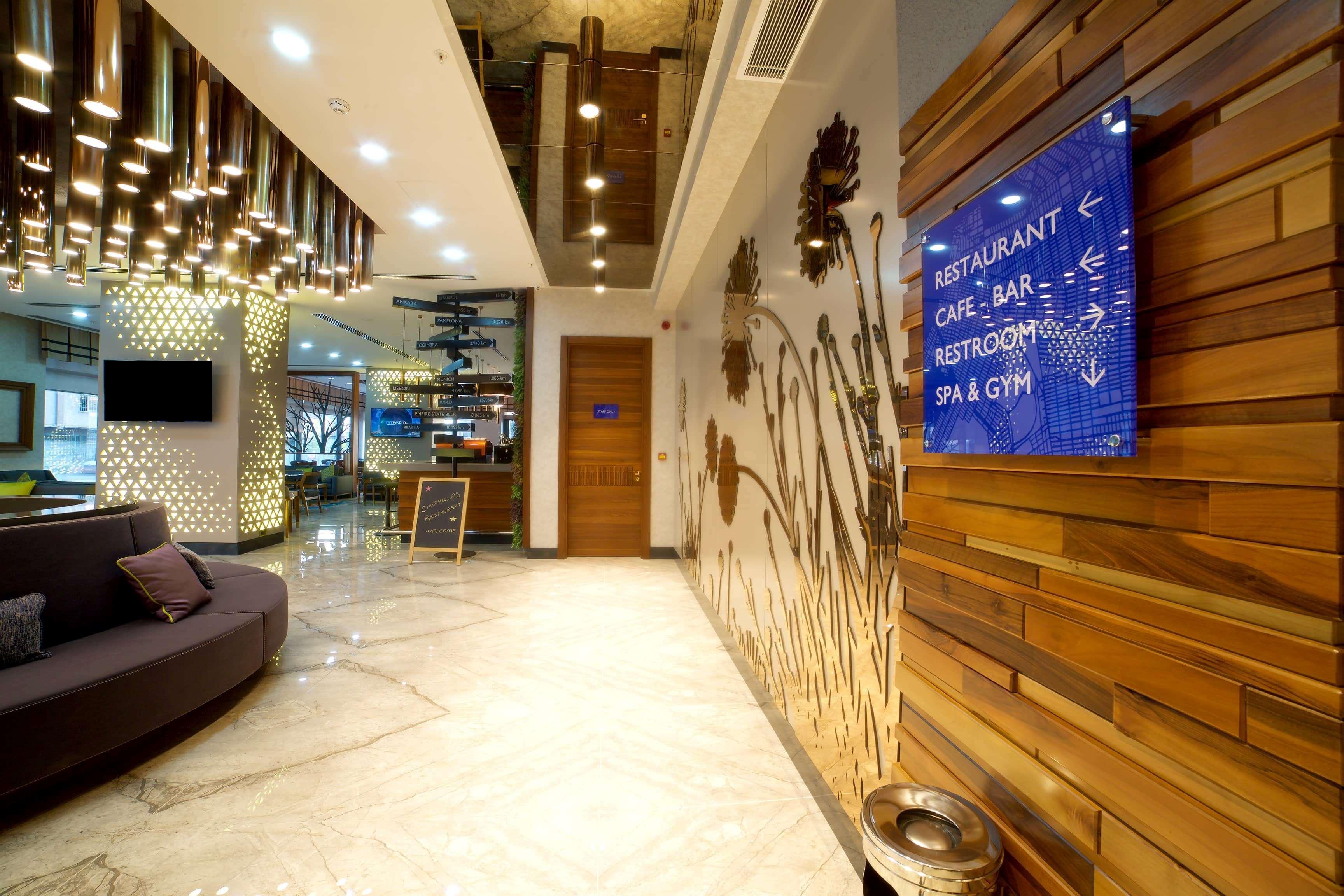 ทริป บาย วินด์แฮม อิสตันบูล ทอปกาปิ Hotel ภายนอก รูปภาพ