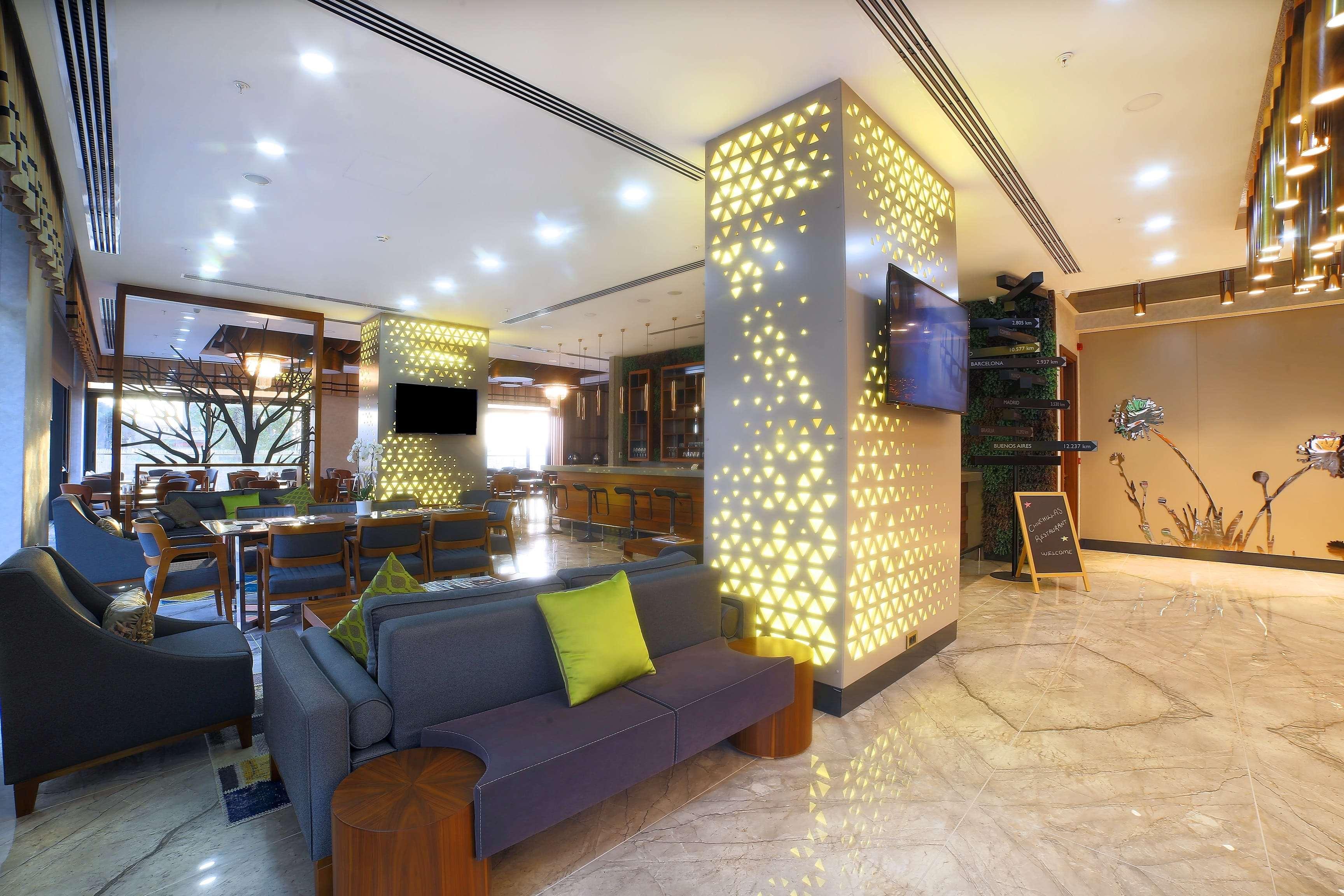 ทริป บาย วินด์แฮม อิสตันบูล ทอปกาปิ Hotel ภายนอก รูปภาพ